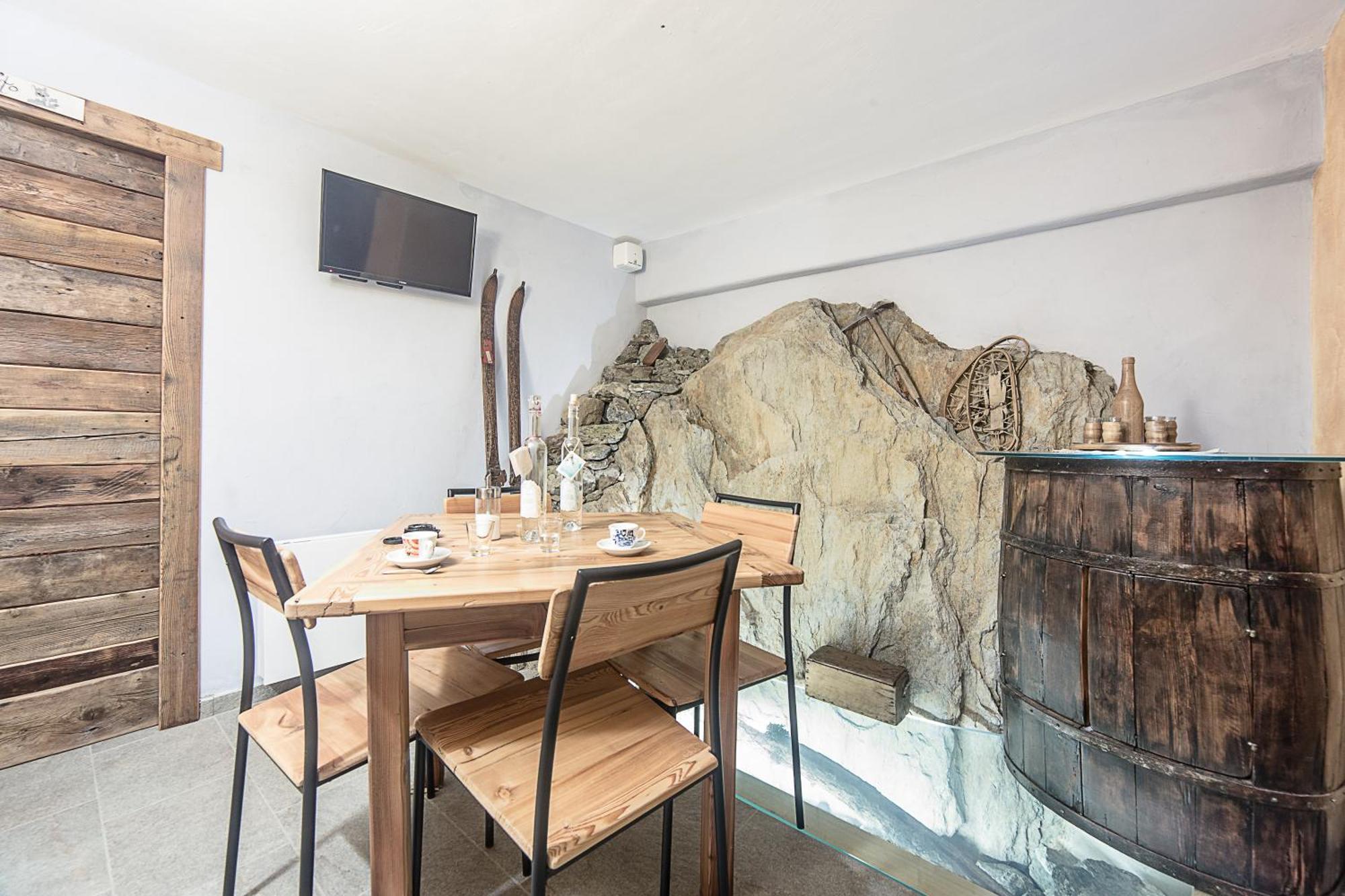 Bed and Breakfast Alpe Rebelle Bionaz Exterior foto