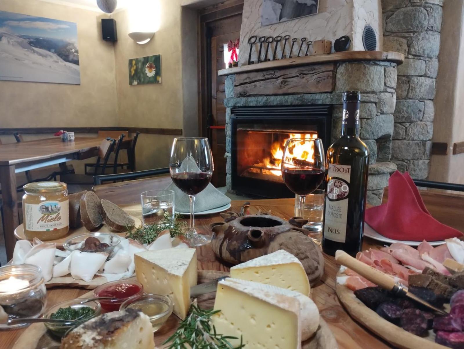 Bed and Breakfast Alpe Rebelle Bionaz Exterior foto