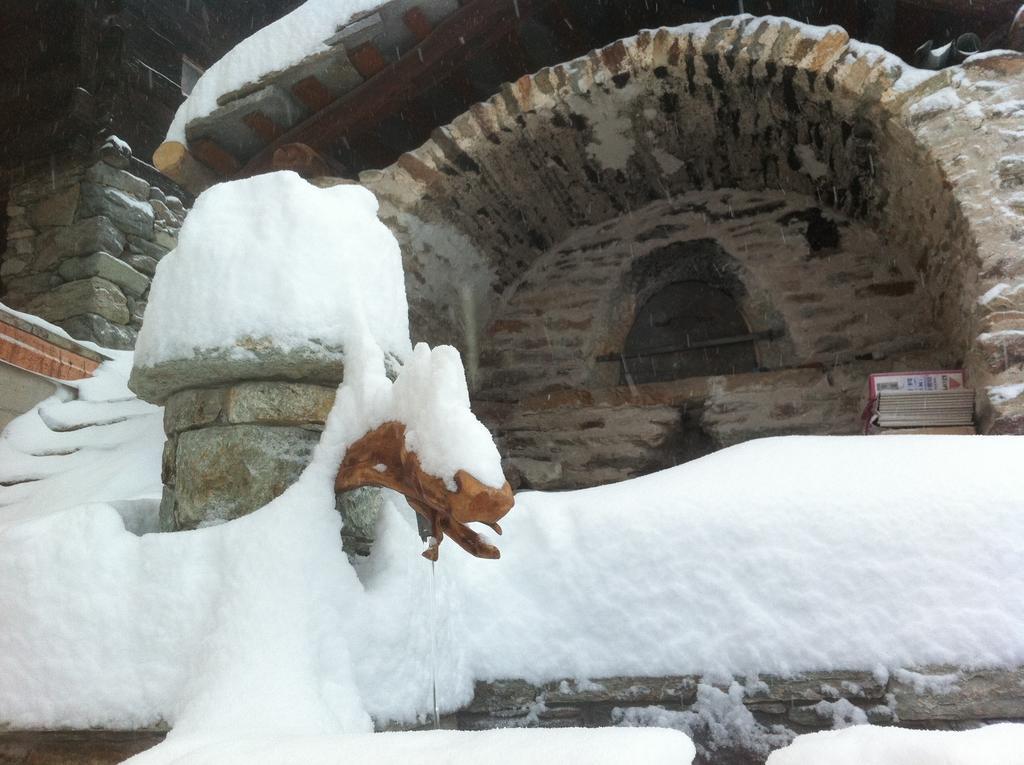 Bed and Breakfast Alpe Rebelle Bionaz Exterior foto