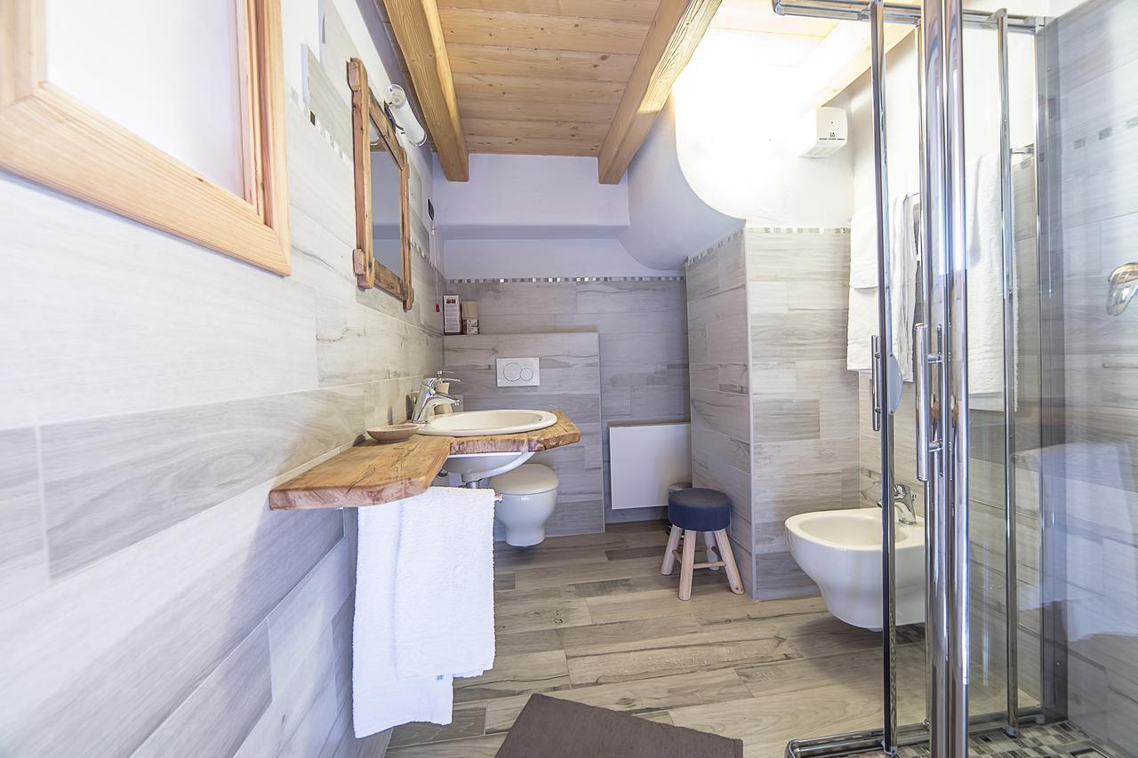 Bed and Breakfast Alpe Rebelle Bionaz Exterior foto